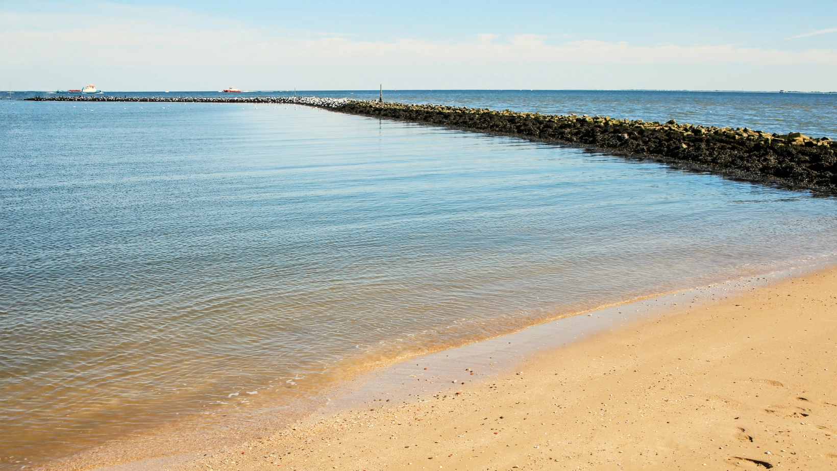 Ein Strandbereich an der Nordsee in Cuxhaven